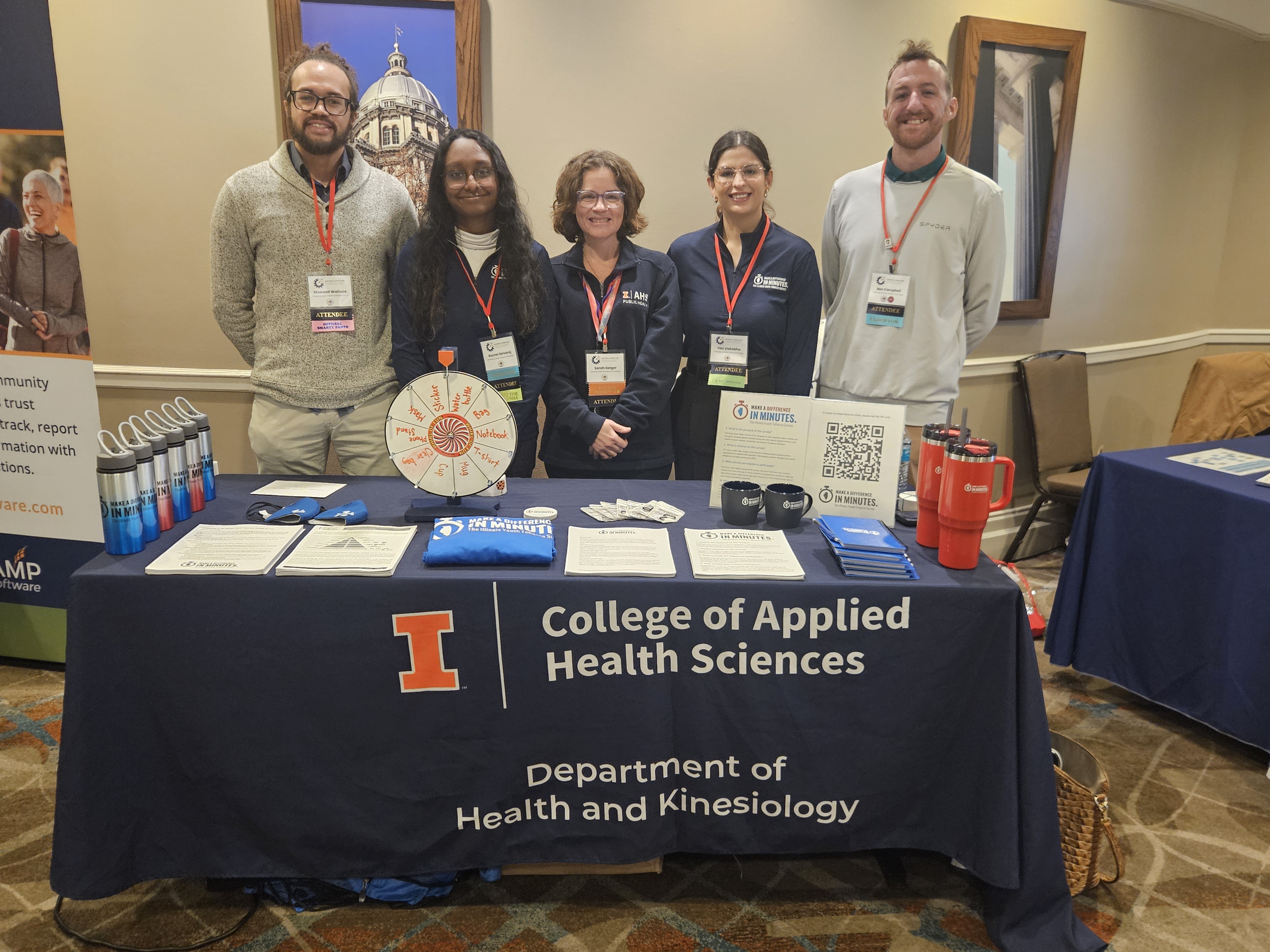 Max with the ILYTS team at the Illinois Public Health Association Conference