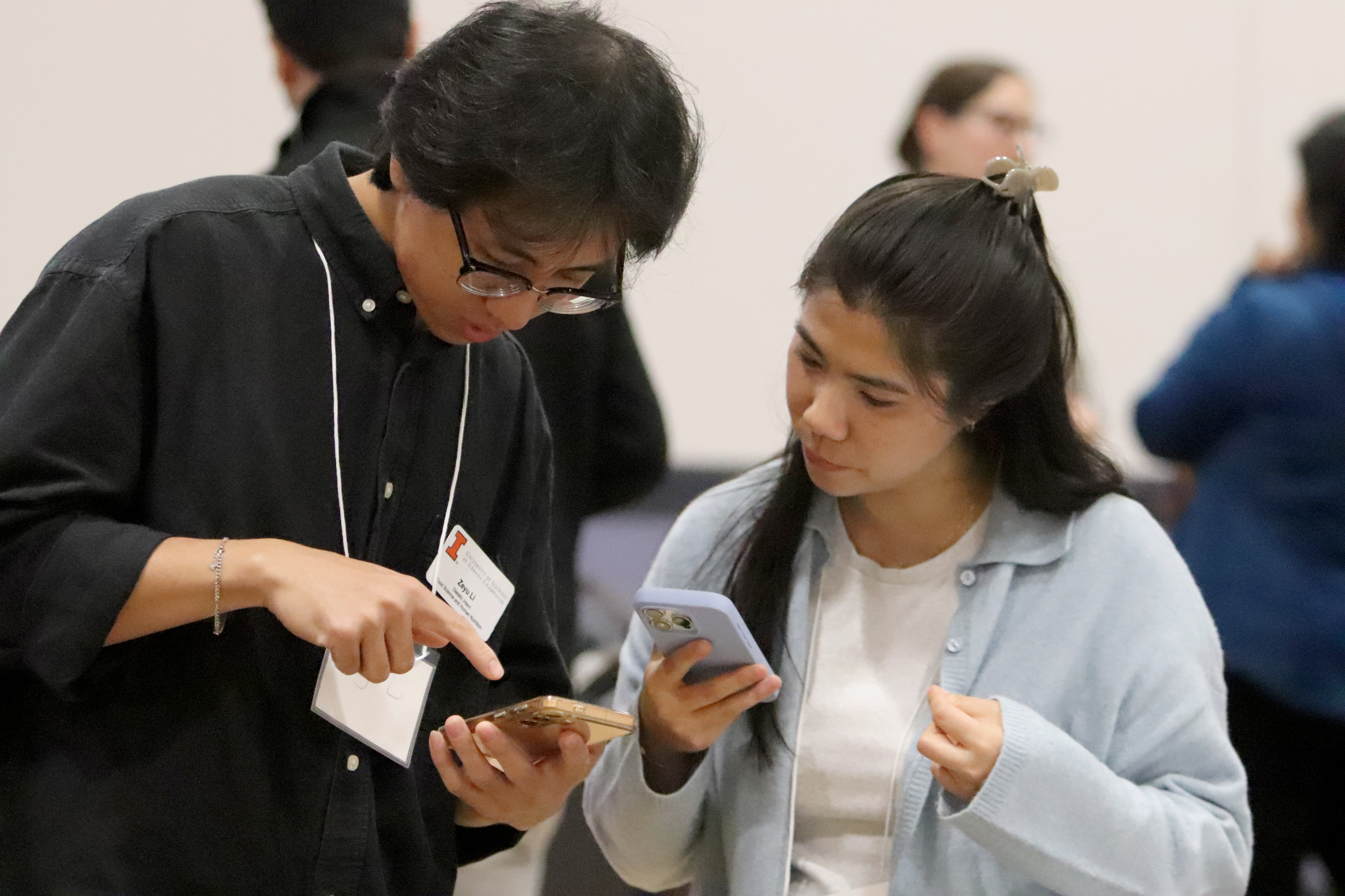 Attendees play networking Bingo using REDCap during the event